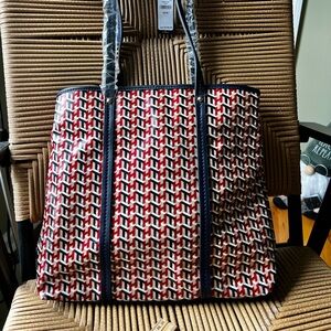 Tomy Hilfiger bag